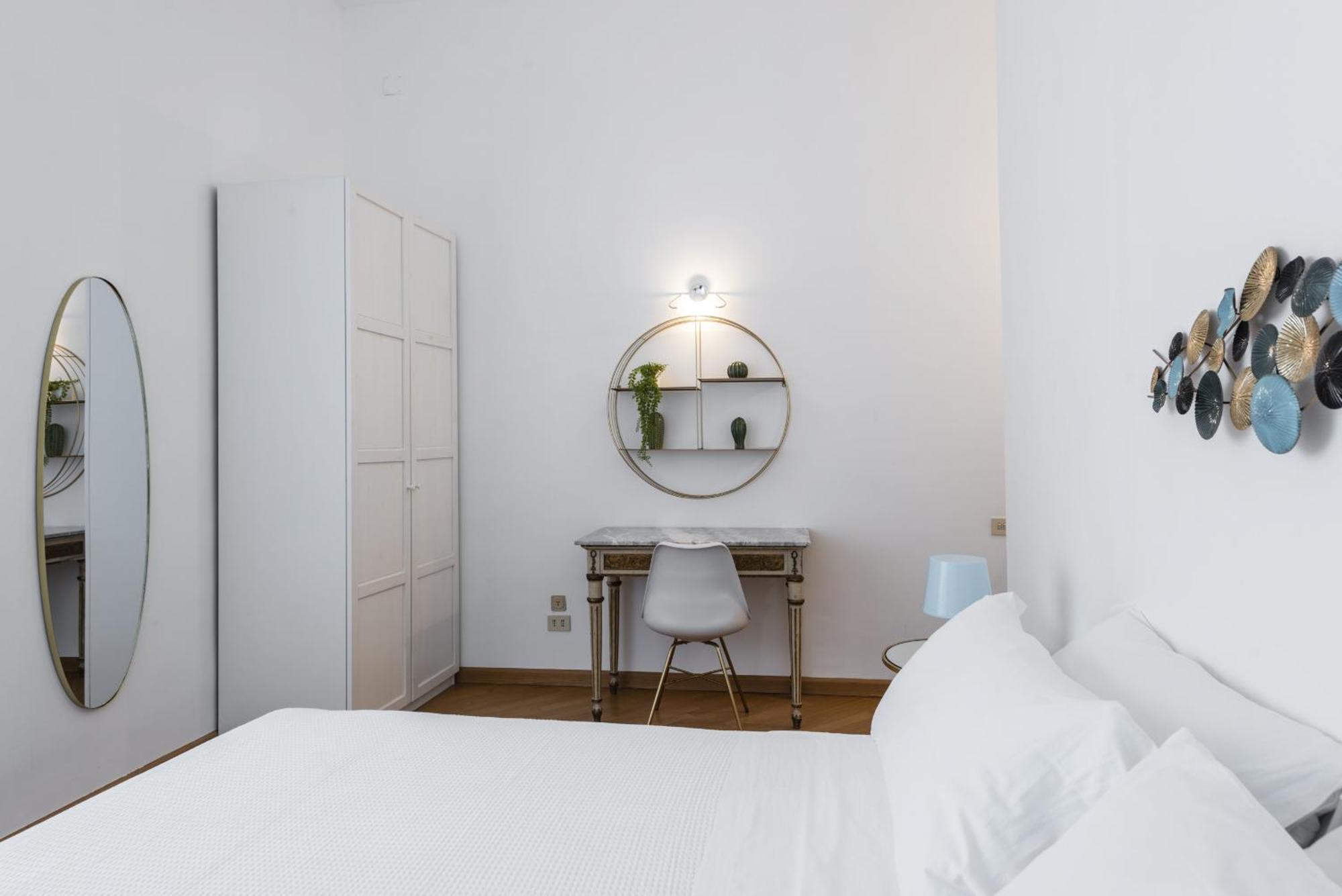 Agata Apartment With Balcony By Wonderful Italy คาตาเนีย ภายนอก รูปภาพ